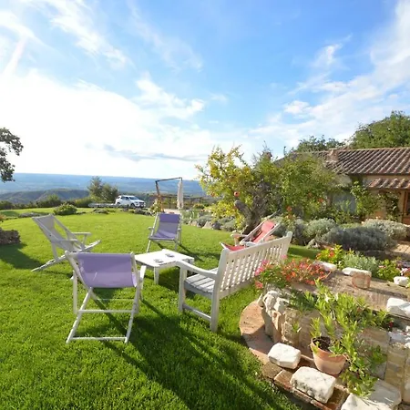 Sleeps 13 Pool Air Con Wifi Semesterbostad