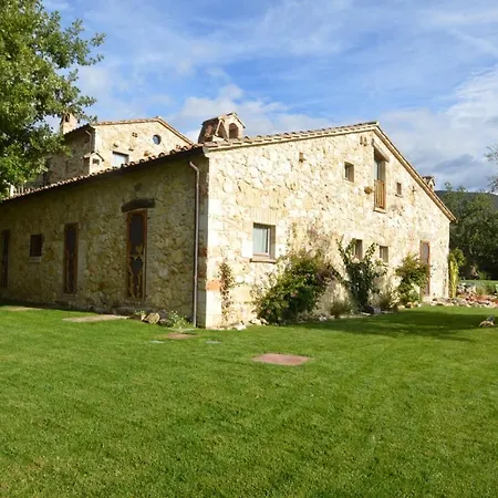 Sleeps 13 Pool Air Con Wifi Guardea