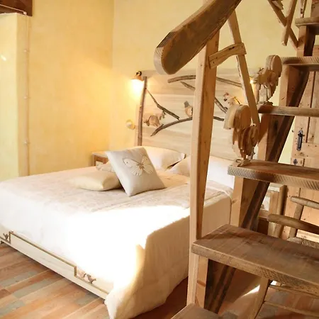 Sleeps 13 Pool Air Con Wifi